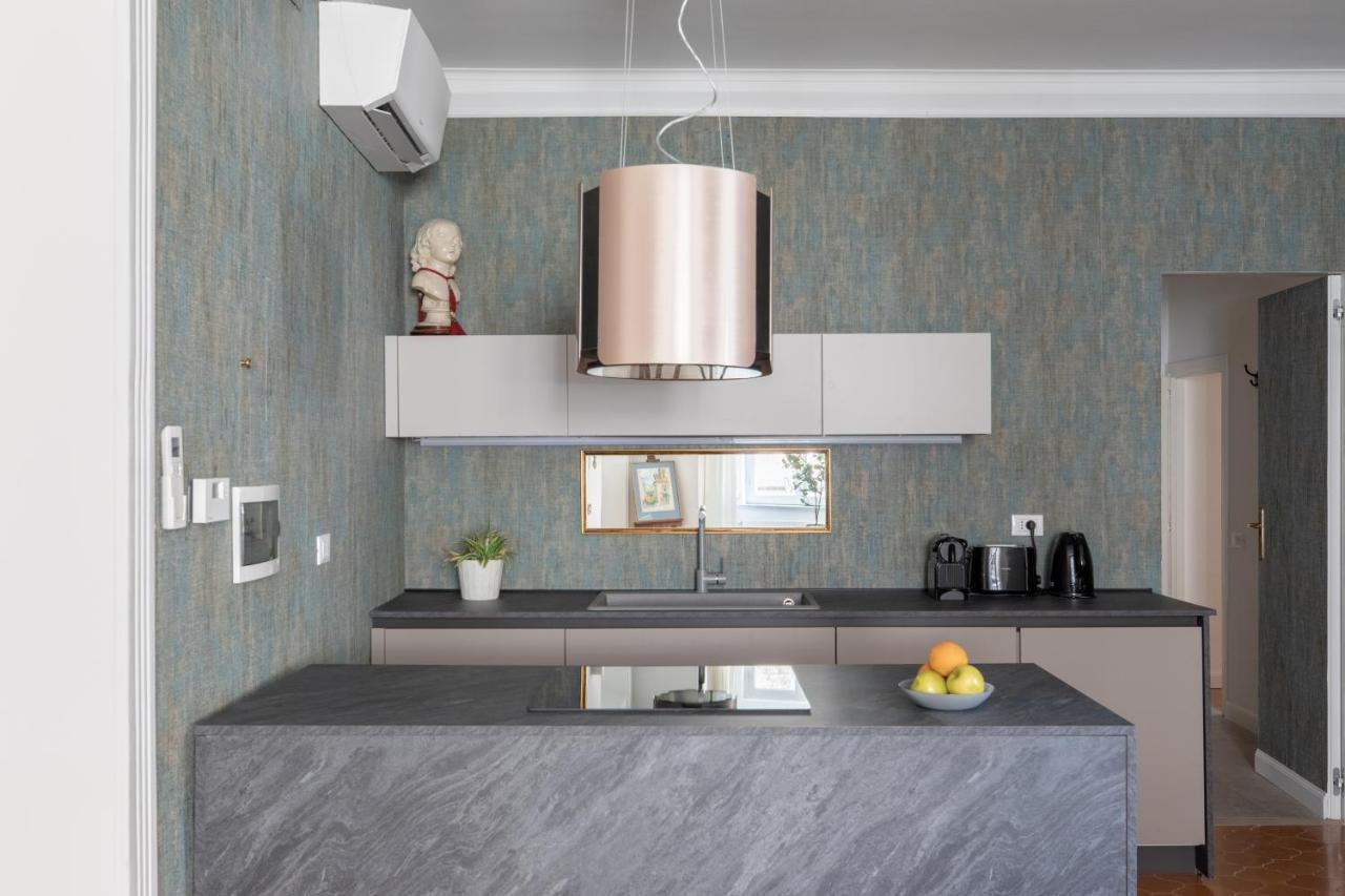 Iflat Modern Apartment In The Monti Area Roma Esterno foto
